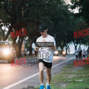 Runner Photo 422342