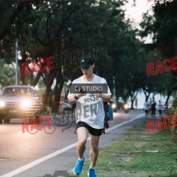 Runner Photo 422344