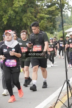 Runner Photo 4223487