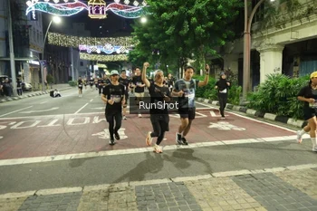 Runner Photo 4223502