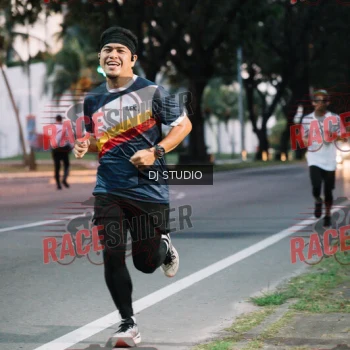 Runner Photo 422363