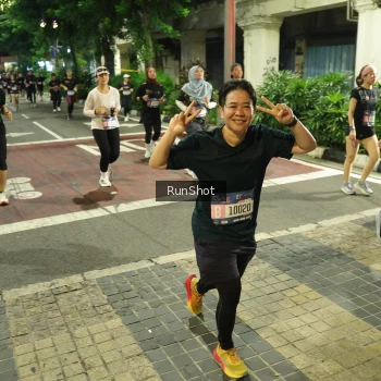 Runner Photo 4223800