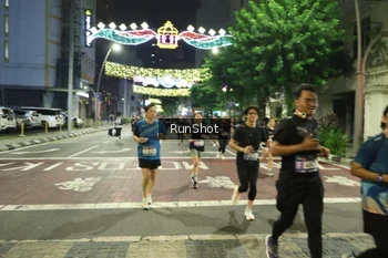 Runner Photo 4223944