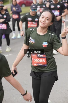 Runner Photo 4223956