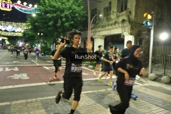 Runner Photo 4224127