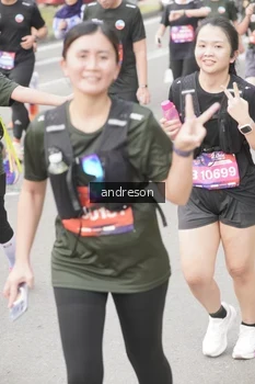 Runner Photo 4224148