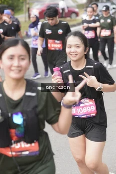 Runner Photo 4224163