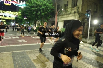 Runner Photo 4224269