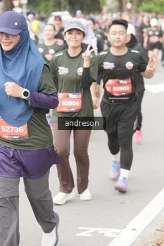 Runner Photo 4224337