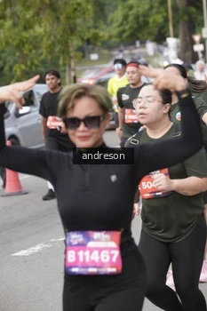 Runner Photo 4224347