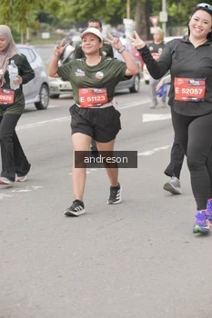 Runner Photo 4224354