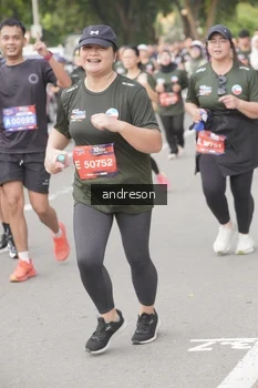 Runner Photo 4224383
