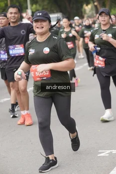 Runner Photo 4224384