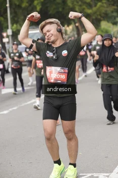 Runner Photo 4224406