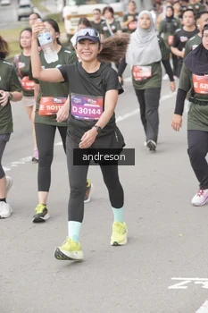 Runner Photo 4224414