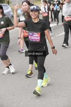 Runner Photo 4224417