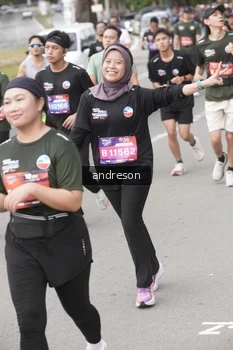 Runner Photo 4224426