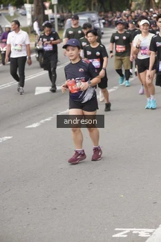 Runner Photo 4224429