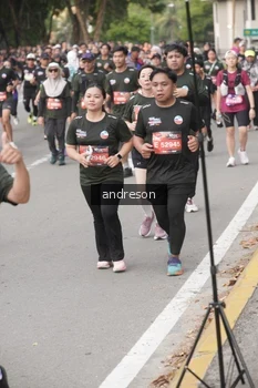 Runner Photo 4224458