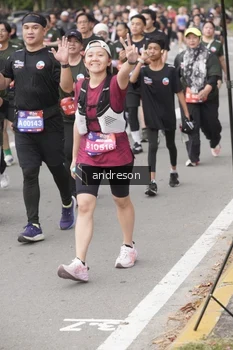 Runner Photo 4224467
