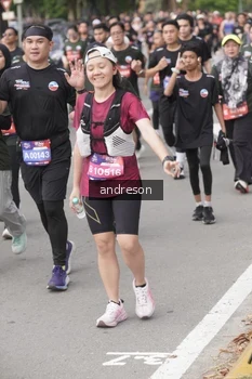 Runner Photo 4224469