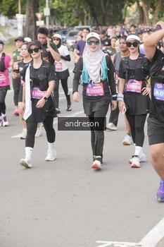 Runner Photo 4224619