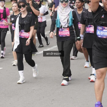 Runner Photo 4224642