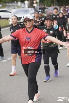 Runner Photo 4225683