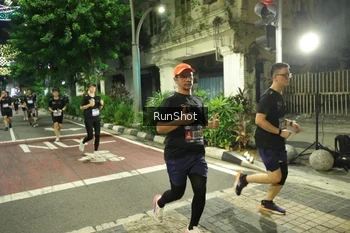 Runner Photo 4225887
