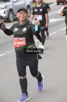 Runner Photo 4225906