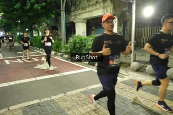 Runner Photo 4225957