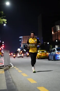 Runner Photo 4226033