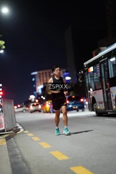 Runner Photo 4226050
