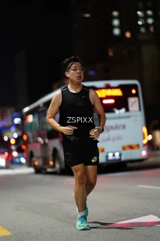 Runner Photo 4226055