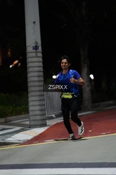 Runner Photo 4226065