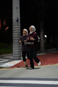 Runner Photo 4226072