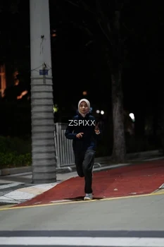 Runner Photo 4226079