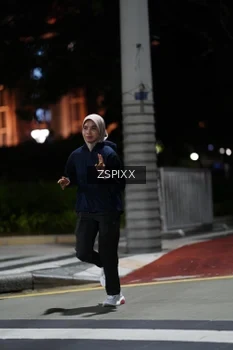Runner Photo 4226080