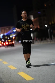 Runner Photo 4226098
