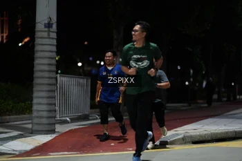 Runner Photo 4226113