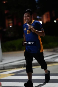 Runner Photo 4226118