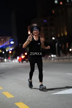 Runner Photo 4226120