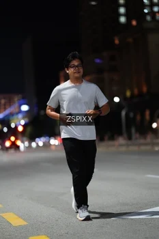 Runner Photo 4226137