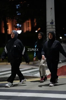Runner Photo 4226155