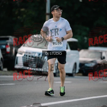 Runner Photo 422715