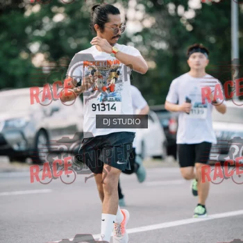 Runner Photo 422736