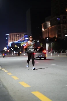 Runner Photo 4227585