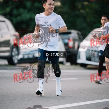 Runner Photo 422761