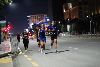 Runner Photo 4227616