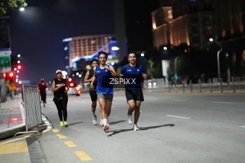 Runner Photo 4227622